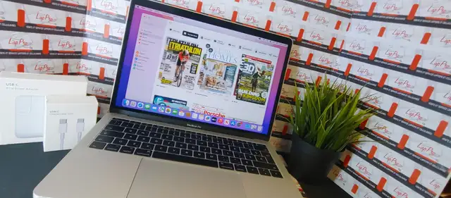 Apple Macbook Pro 13' i5  (2017) comme neuf ⚡⚡