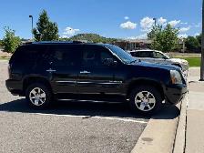 2008 Yukon Denali •AWD• Great family SUV&nbsp.6.2 - Photo 2