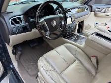 2008 Yukon Denali •AWD• Great family SUV&nbsp.6.2 - Photo 4