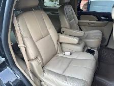 2008 Yukon Denali •AWD• Great family SUV&nbsp.6.2 - Photo 8