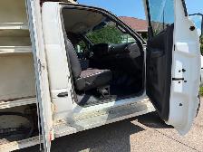 Selling 1998 DODGE RAM CUMMINS TURBO DIESEL ONE TON 170,450 km - Photo 8