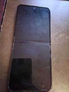 Samsung Galaxy Z Flip 4 screen not working - Photo 2