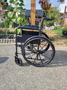 wheelchair - Photo 3