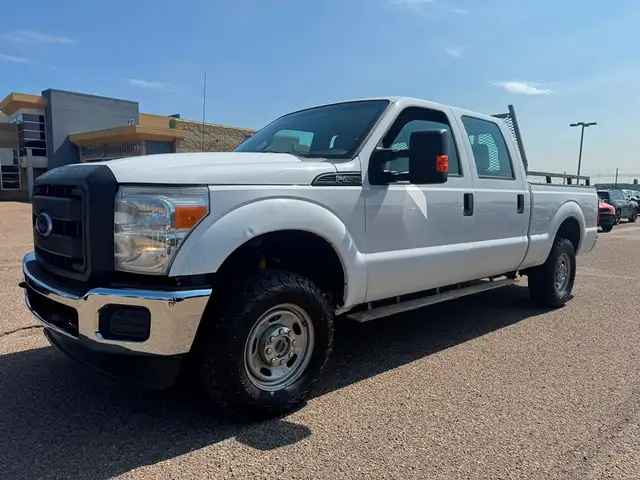 2014 Ford Super Duty F-250 SRW crew cab - only 159k - clean car