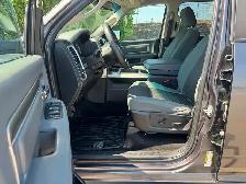 2015 Ram 1500 Outdoorsman - eco diesel - clean car fax - crew ca - Photo 10
