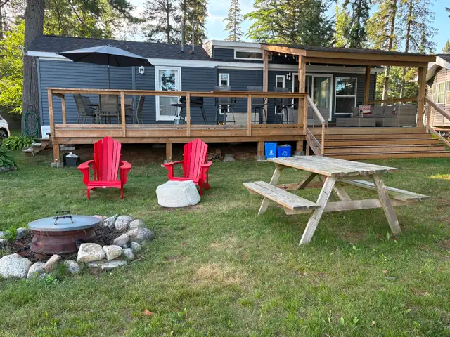2022 Woodland Park Trailer - Waterfront