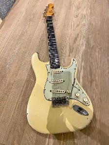 1963 Fender Stratocaster in Olympic White