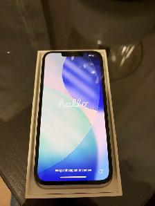 Apple I-phone 13 green