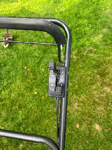 John Deere JX75  6.75hp Self Propelled Lawn Mower. $170 - Photo 5