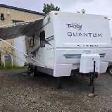 28' travel trailer