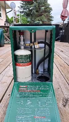Vintage Coleman catalytic propane heater - Photo 2