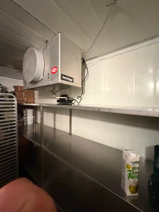 Walk in freezer and cooler