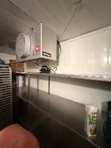 Walk in freezer and cooler
