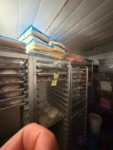 Walk in freezer and cooler - Photo 3