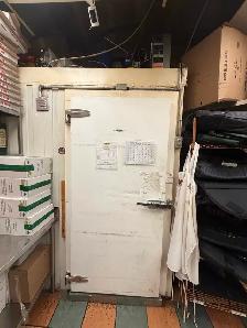 Walk in freezer and cooler - Photo 5
