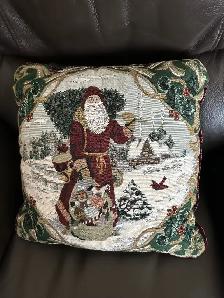 Christmas Tapestry throw pillows. Set of Three - Photo 3