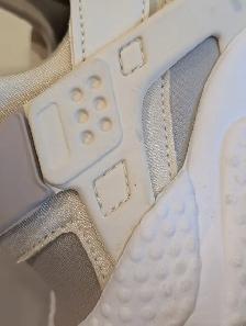 Nike Air Huarache Run Phantom/LT Iron Ore-White Women's Size 7 - Photo 4