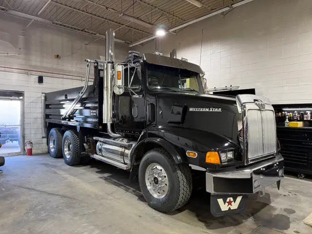 class 3 gravel truck driver