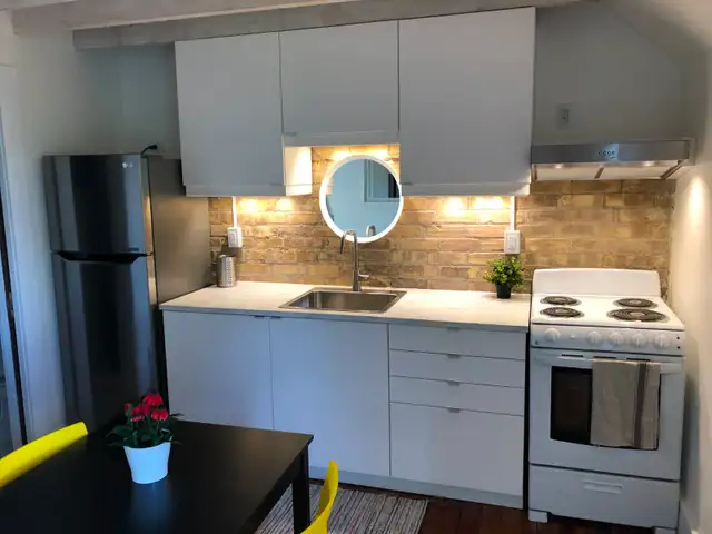 1-Bedroom Farmhouse Apartment | Vaulted Ceilings, Exposed Brick