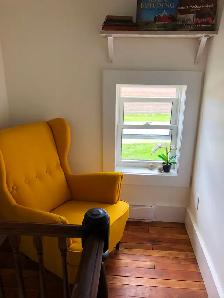 1-Bedroom Farmhouse Apartment | Vaulted Ceilings, Exposed Brick - Photo 5