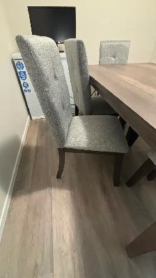 Like-New Dining Table Set (Table   6 Chairs) - Photo 4