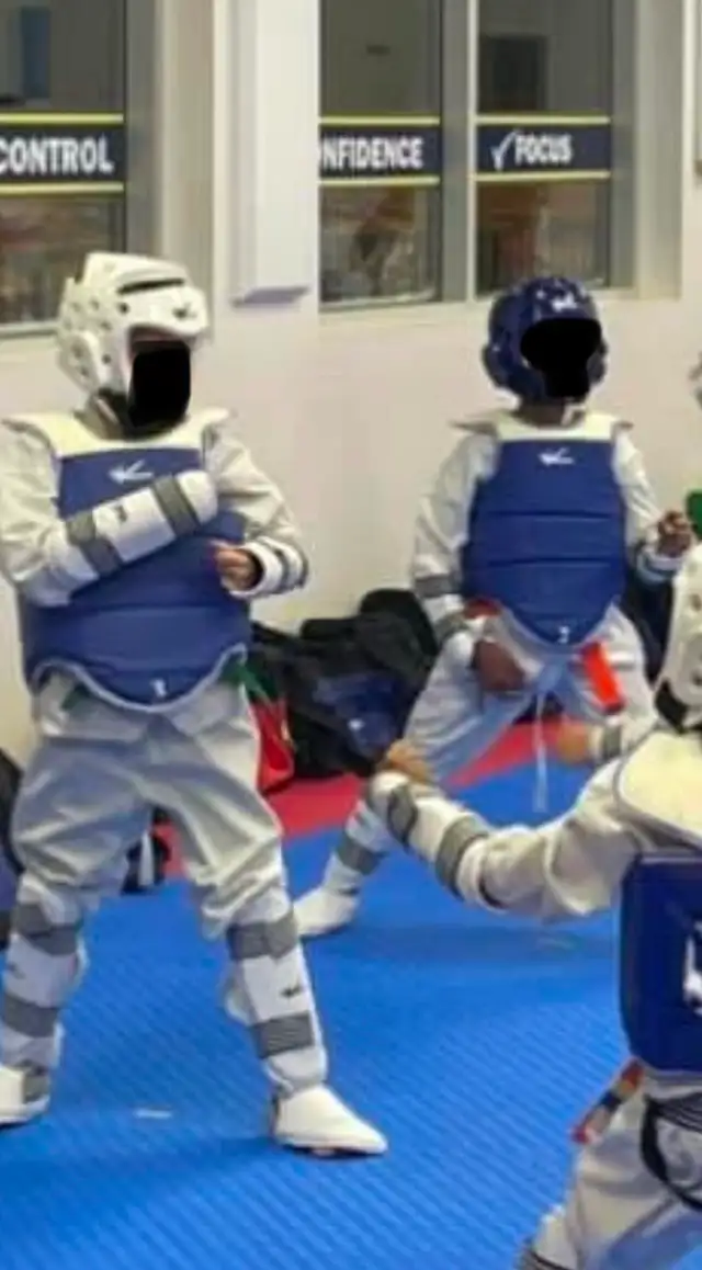 Black Belt Jung’s taekwondo- sparring gear size 5-7 year old