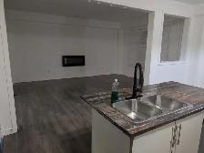 4 Bedroom Detached House for Rent – Upper Mountain, Stoney Creek - Photo 3