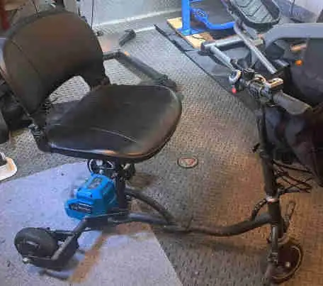 3 wheel mobility scooter