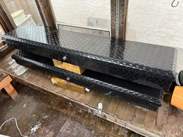 pair of truck truck side tool boxes /Moose Jaw