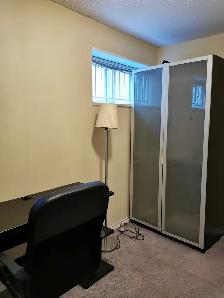 Funished Room With Private Bathroom Near SkyTrain, SFU, BCIT - Photo 2