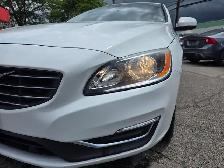 2018 Volvo V60 T5 AWD Sunroof / Leather / Rear CAM - Photo 12