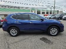 2019 Nissan Rogue AWD SV PanoRoof / Rear Camera - Photo 8
