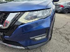 2019 Nissan Rogue AWD SV PanoRoof / Rear Camera - Photo 12