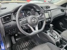 2019 Nissan Rogue AWD SV PanoRoof / Rear Camera - Photo 16