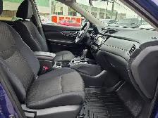 2019 Nissan Rogue AWD SV PanoRoof / Rear Camera - Photo 24