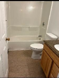 2 Bedroom Downtown Apt - Photo 3