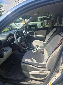 Toyota RAV4 - Photo 6