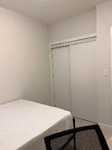 Furnished room for rent - Photo 6