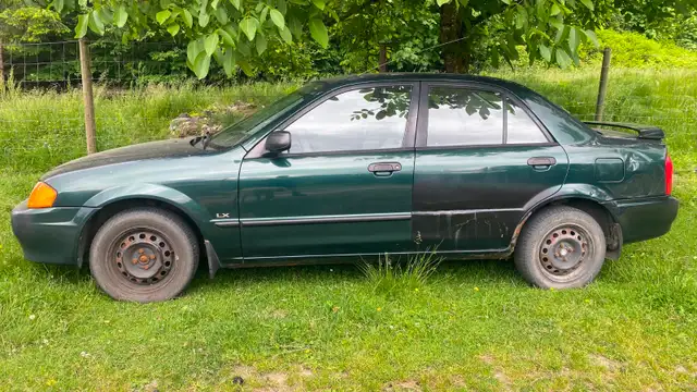 Mazda Protege