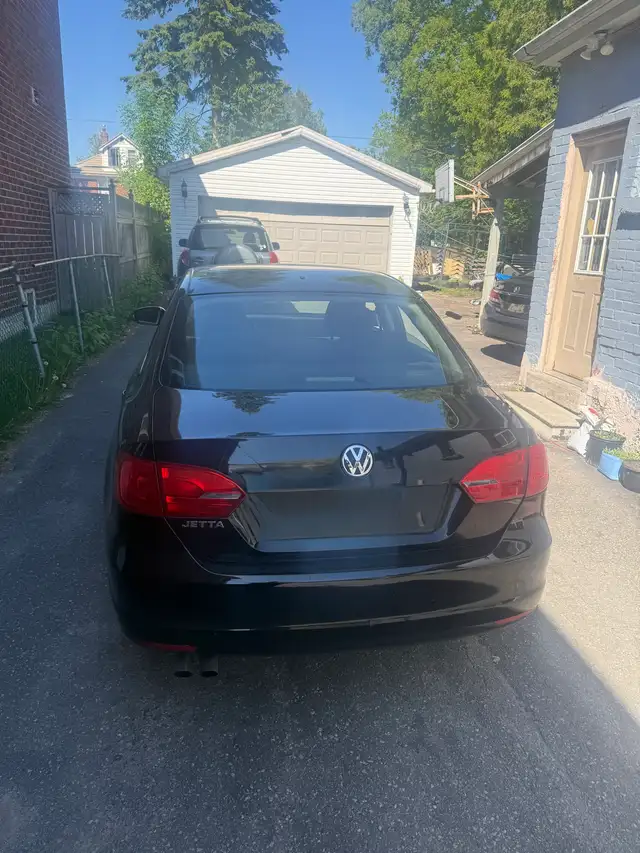 Volkswagen jetta 2011 2.0