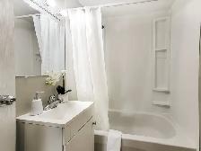 Beautiful 2 Bedroom Townhome in Orangeville - Photo 10