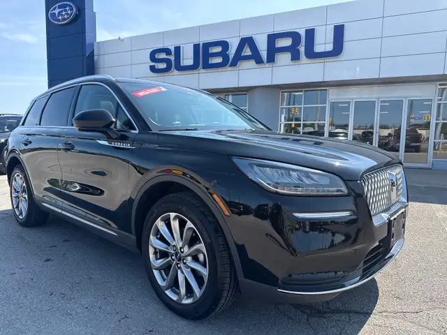 2021 Lincoln Corsair Standard Low Kms! AWD. Leather