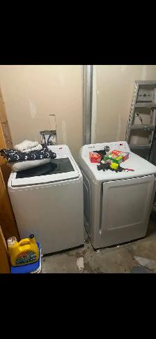 Washer and Dryer. SOLD TOGETHER.