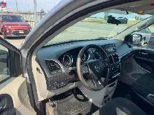 2017 Dodge Grand Caravan CANADA VALUE PACKAGE, NEEDS ALTERNATOR, - Photo 9
