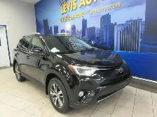 TOYOTA RAV4 2017 XLE AWD JAMAIS ACCIDENTE TOUT EQUIPE TOIT OUVRA - Photo 3