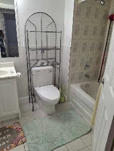 Furnished basement Apartment for Rent - Photo 5