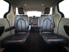 2023 Chrysler Pacifica Touring L - Photo 16