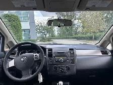 2009 Nissan Versa 5dr HB I4 CVT 1.8 SL Ltd Avail - Photo 6