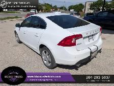 2013 Volvo S60 Sdn T5 AWD -Incl. 1 Yr Warranty $9,999 - Photo 5