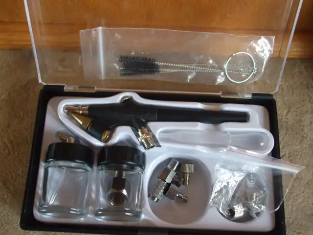 Airbrush Kit AB-138A